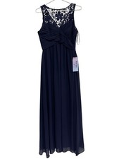 Simply Crochet Lace Chiffon Gown Size M Pleated Navy Blue Bridesmaid Elegant NEW