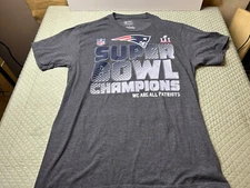 New England Patriots Women's T-shirt Medium Pro Line Fanatics Gray