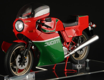 Rare Kit Tamiya 1/12 Ducati 900 Mike Hailwood Replica from