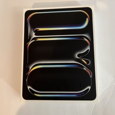 Apple iPad M4 Nano-Texture Display 13 Inch Wi...