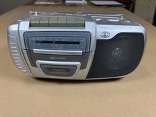 Lenoxx Sound CT-992 AM/FM Radio Cassette Recorder Built-In Mic Silver/Gray