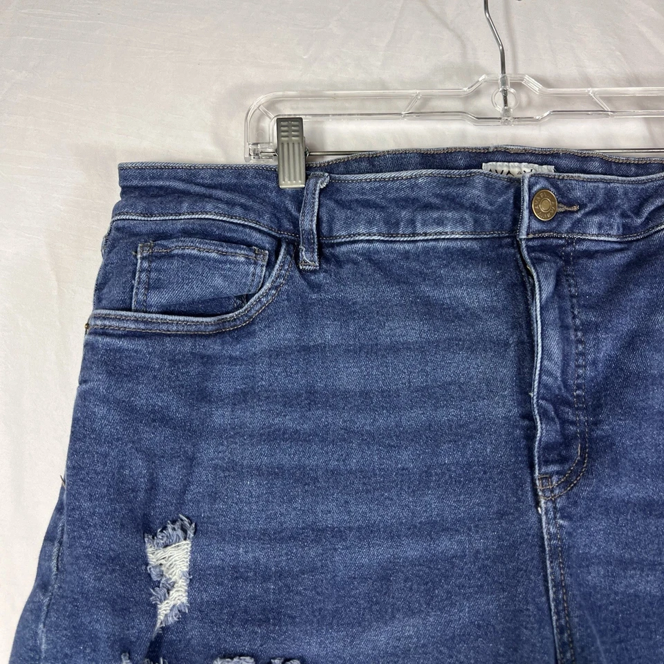 Pantalones Cortos de Jean Ava & Viv Para Mujer Talla 20W Novio Puños Denim Envejecido Elastizados Foto 2 de 4