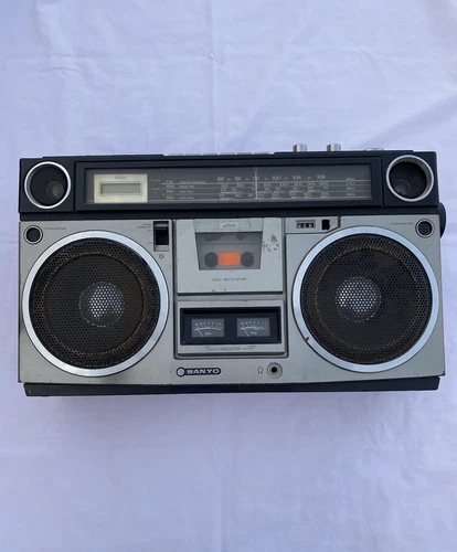 Vintage SANYO M 9990 Boombox AM/FM Radio cassette player -Read Description-