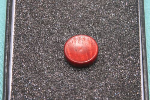 Blood wood Soft Release Button for Fujifilm and Leica (Large concav) - Picture 2 of 3