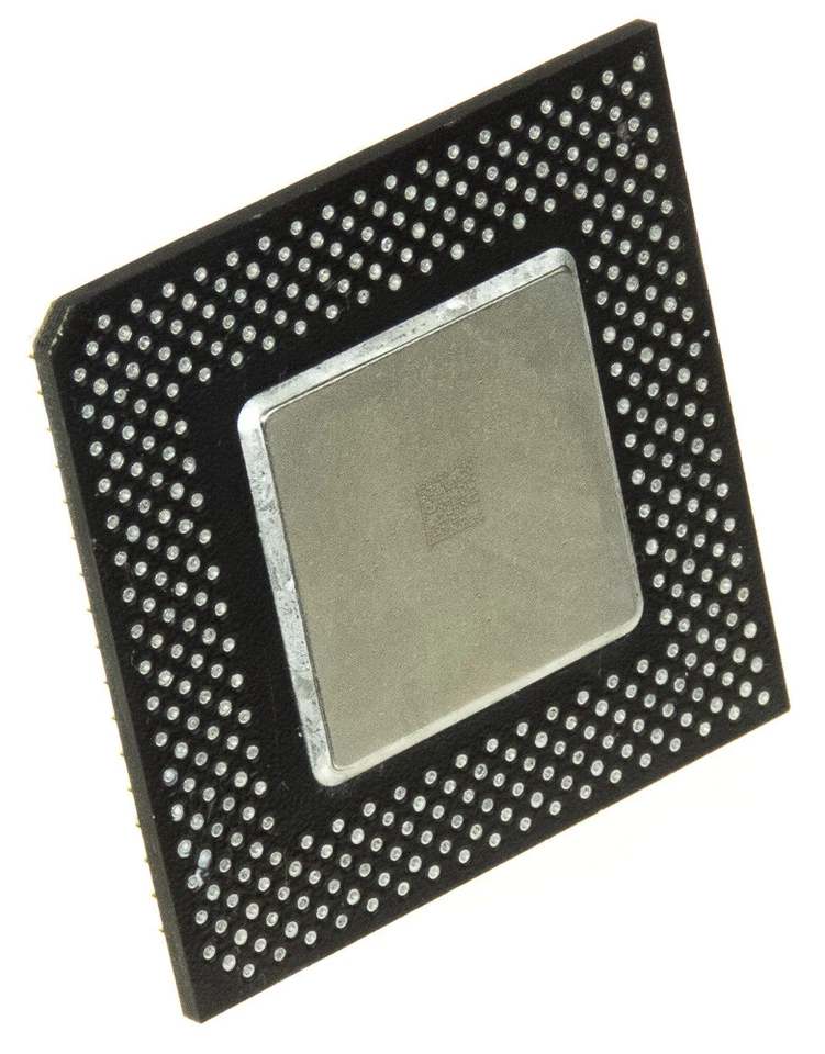 Intel Celeron 500MHz SL3LQ Socket 370 - Image 2 of 3