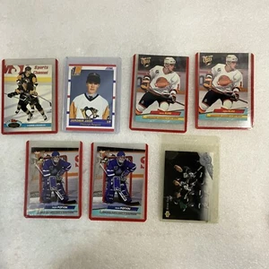 Lot of 7 Hockey Cards Fleer Topps Score Upper Deck GnuTradingCards