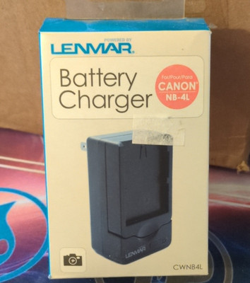Lenmar CWNB4L Battery Charger for Canon PowerShot NB-4L NB-4LH Folding Plug
