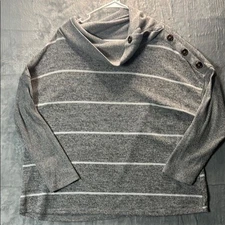 Maurice 24/7 Gray Striped Funnel Neck Button Detail Soft Size 1
