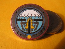pins  gendarmerie  MAITRE DE CHIEN  GIGN     ( c19   )