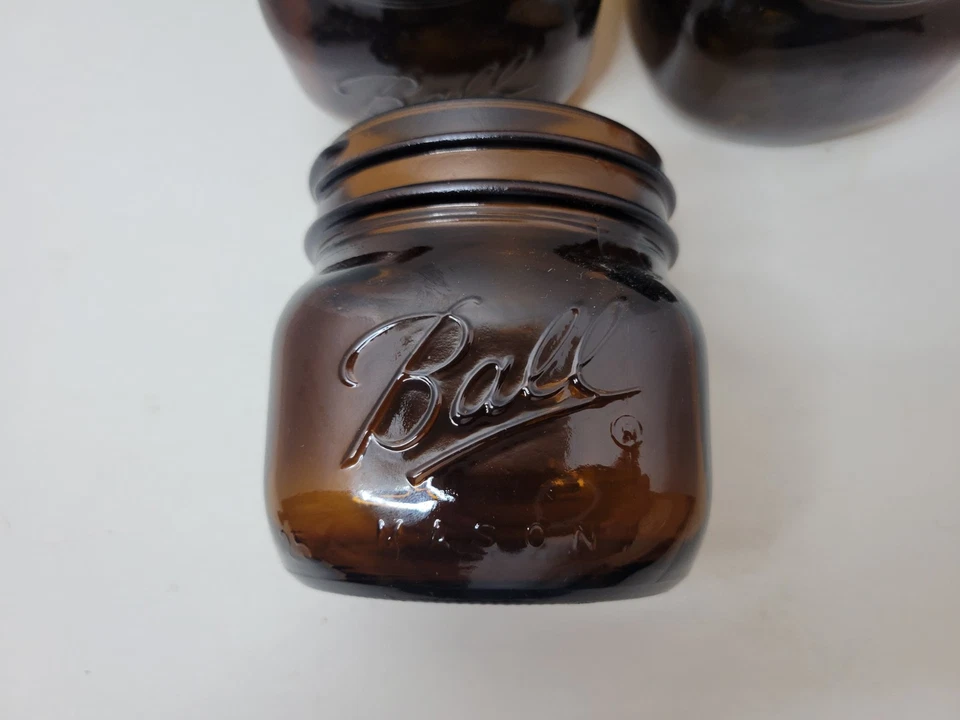 Tarros de albañil de vidrio marrón Ball 16 oz (3 piezas) tamaño pinta 16 oz enlatado de vidrio coloreado Foto 3 de 4