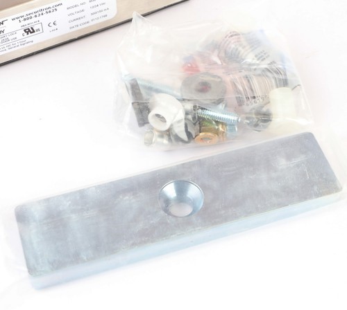 Assa-Abloy Magnalock M32 Electromagnetic Door Lock, 12/24VDC, 600Lb Hold Force - Picture 4 of 6