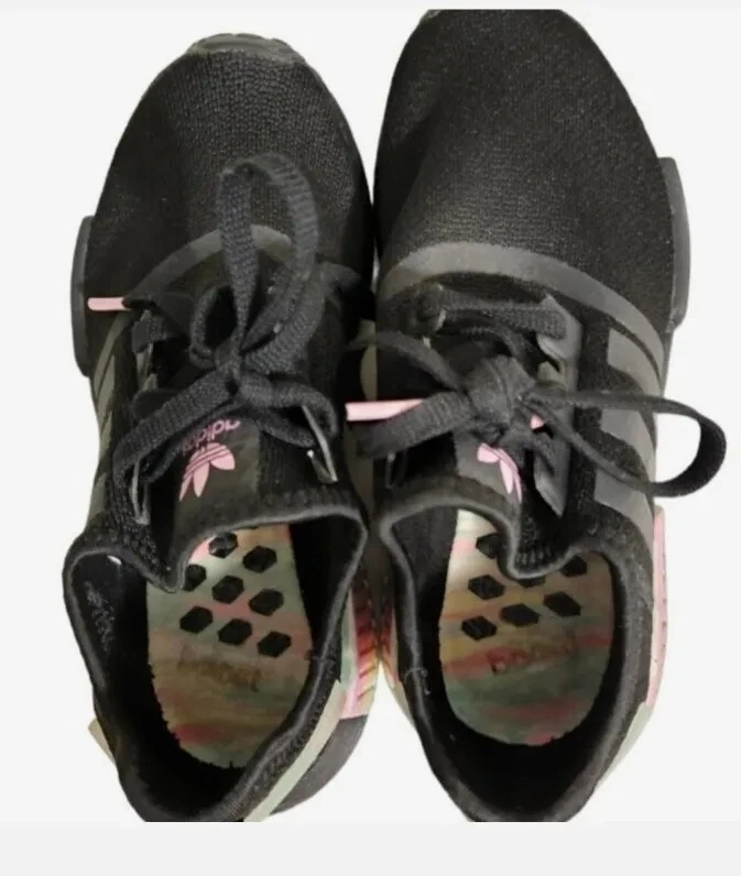 adidas gazelle silver green womens Adidas NMD R1 Essential Pink (W)