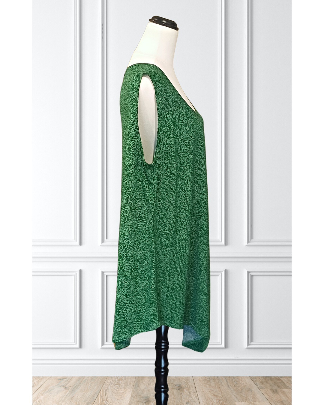 TAKING SHAPE 16 18 Jade Green & Black Tank size S eBay