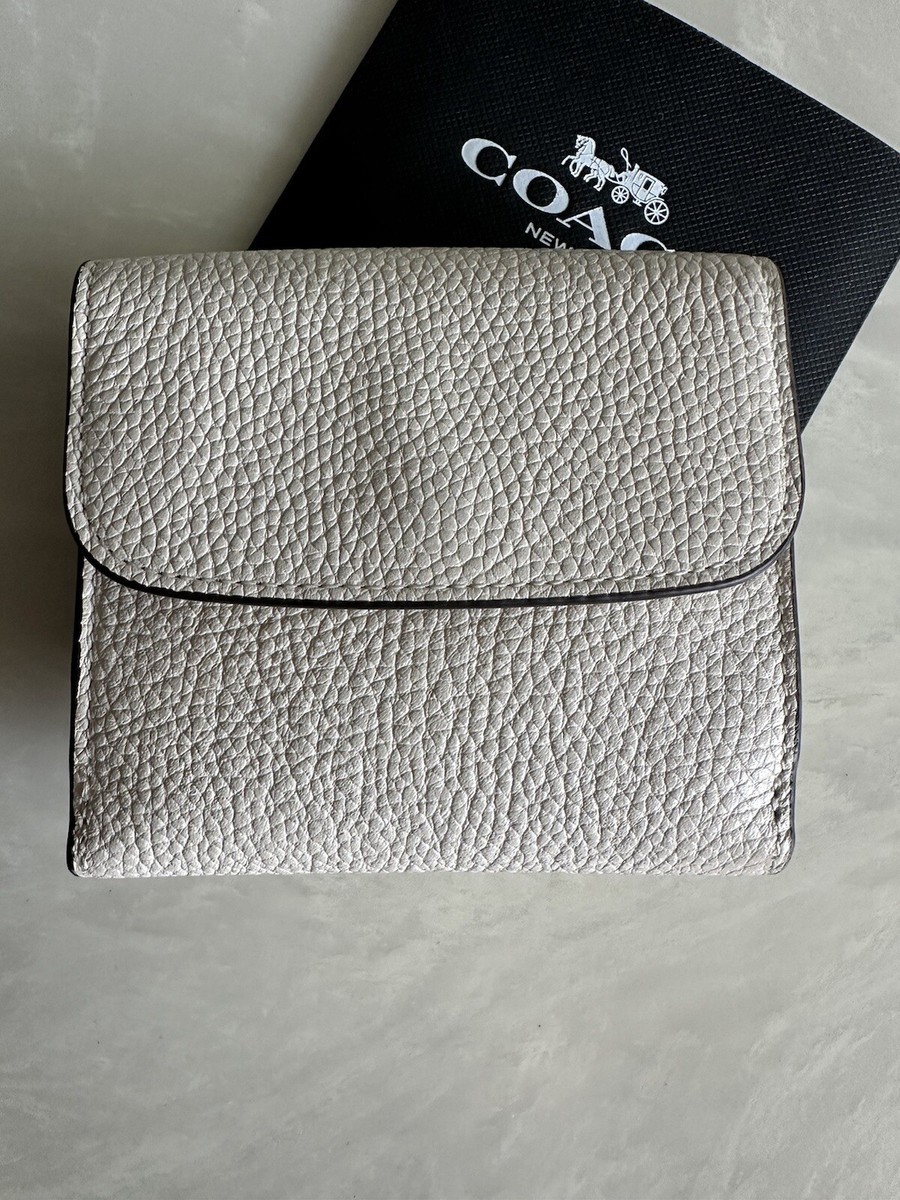 COACH BANDANA RIVETS SMALL CHALK LEATHER WALLET 55720 EUC | eBay