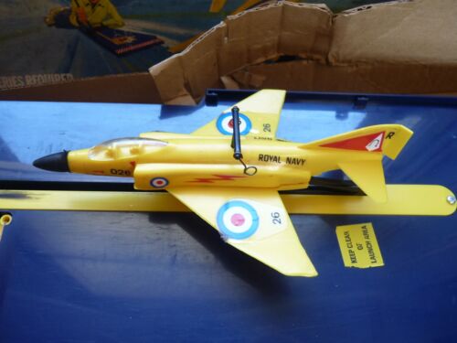 RARE VINTAGE 1970'S AIRFIX SUPER FLIGHT DECK TOY / GAME, INCOMPLETE & TATTY BOX - Picture 5 of 10
