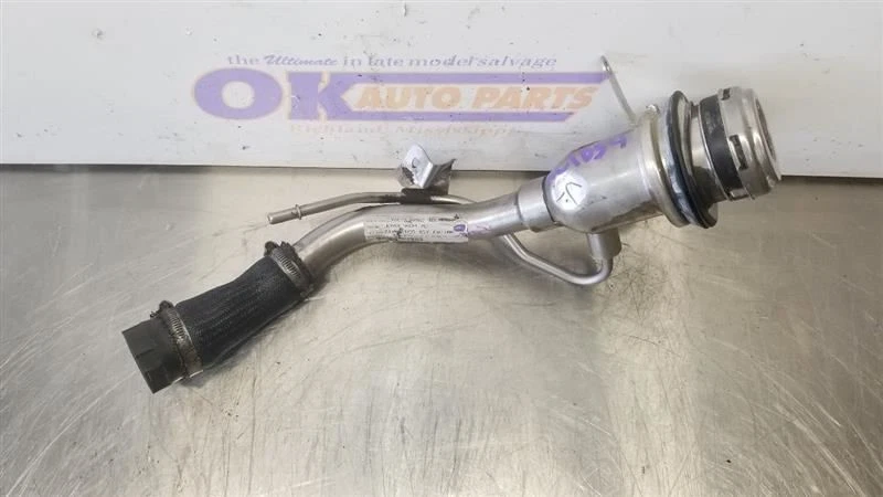 19 ASTON MARTIN VANTAGE FUEL FILLER NECK PIPE KY639034AD - Image 2 of 4