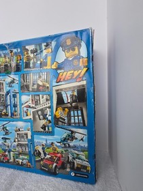 FACTORY SEALED 2014 RETIRED LEGO CITY POLICE STATION SET-BOX HAS DAMAGE-SEE PICS