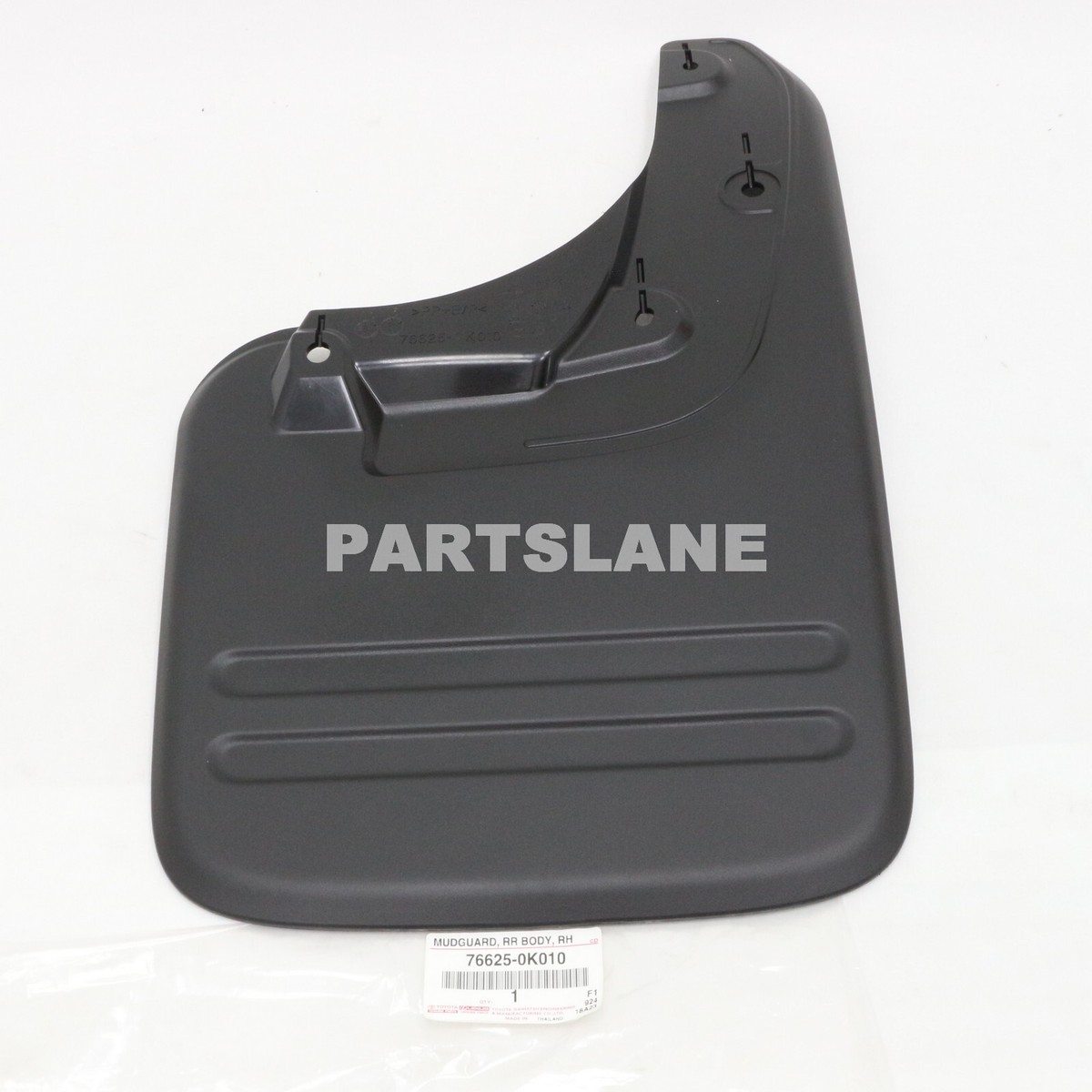 my　２キロ Toyota Hilux KUN25 OEM Genuine Rear Right RH Quarter Panel