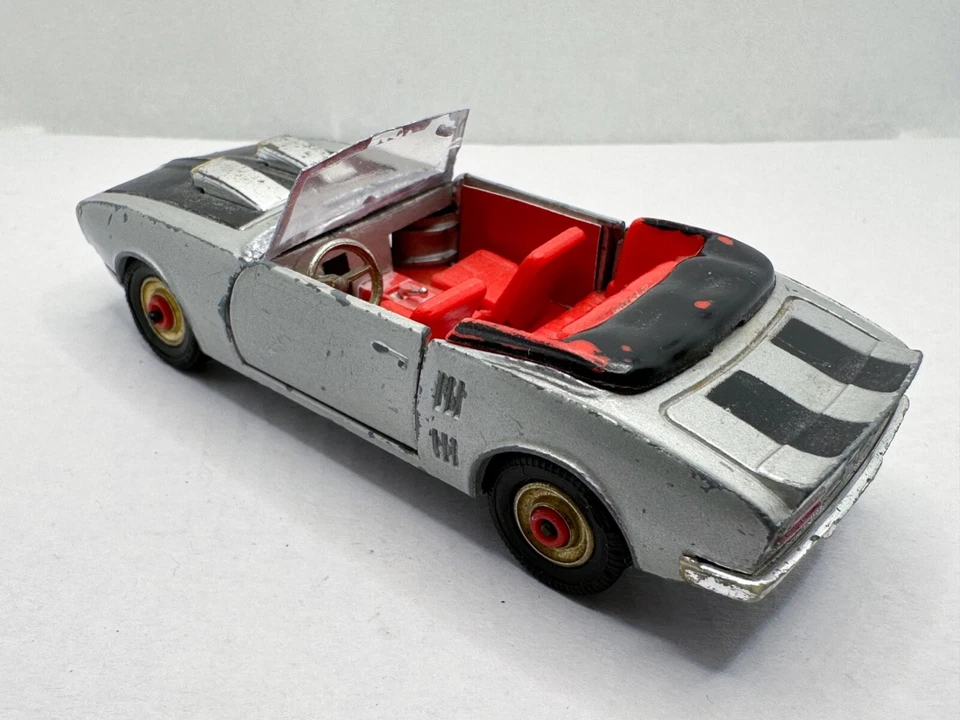 CORGI TOYS # 343 PONTIAC FIREBIRD (MANCHA ROJA) WHIZZWHEELS DIECAST CAR PLAY USADO Foto 2 de 4