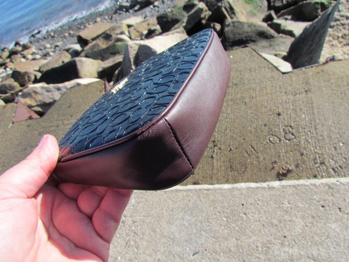 NEW COACH wristlet F11940 signature black patent leather