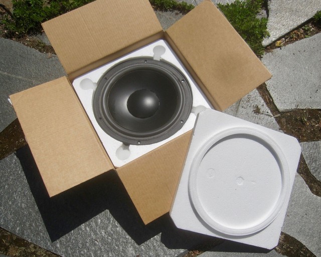 dynaudio 8 inch woofer