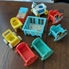9 PC. VINTAGE 1972 FISHER-PRICE LITTLE PEOPLE PLAY FAMILY NURSERY SET