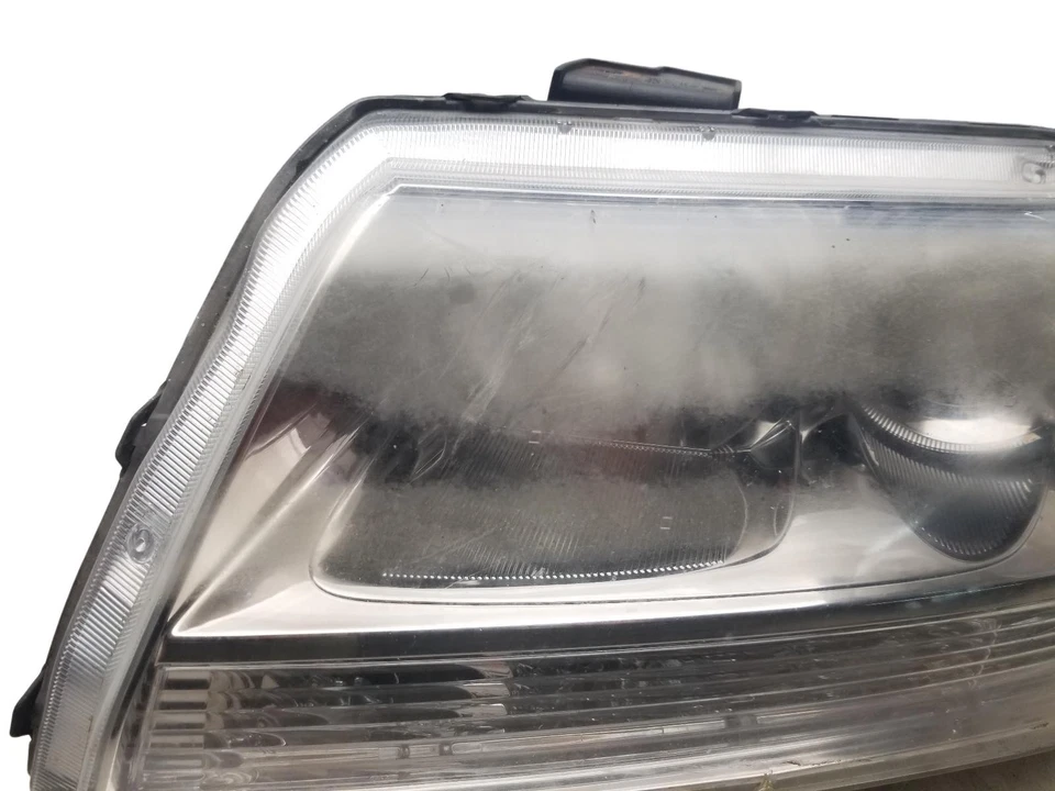 Suzuki Grand Vitara Headlight Lamp Left Near Side Halogen 2009 RHD 100-59079  - Image 3 of 4