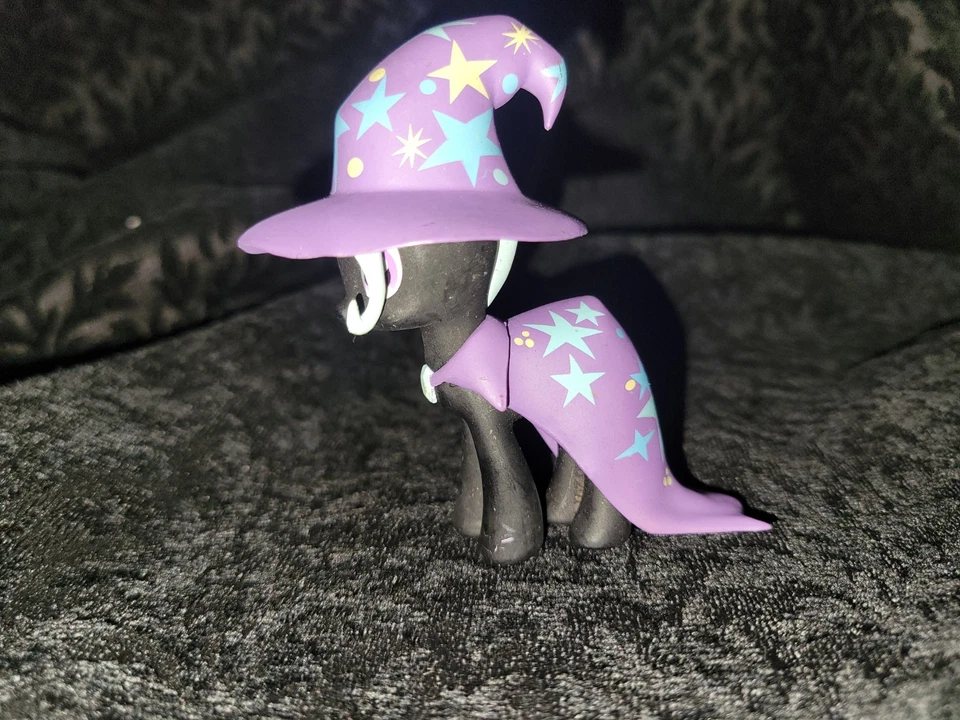 Boneco Funko My Little Pony Trixie Lulamoon Black Series 2 Mystery-Mini - Imagem 2 de 2