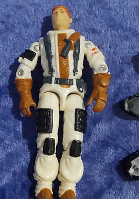 534884_3