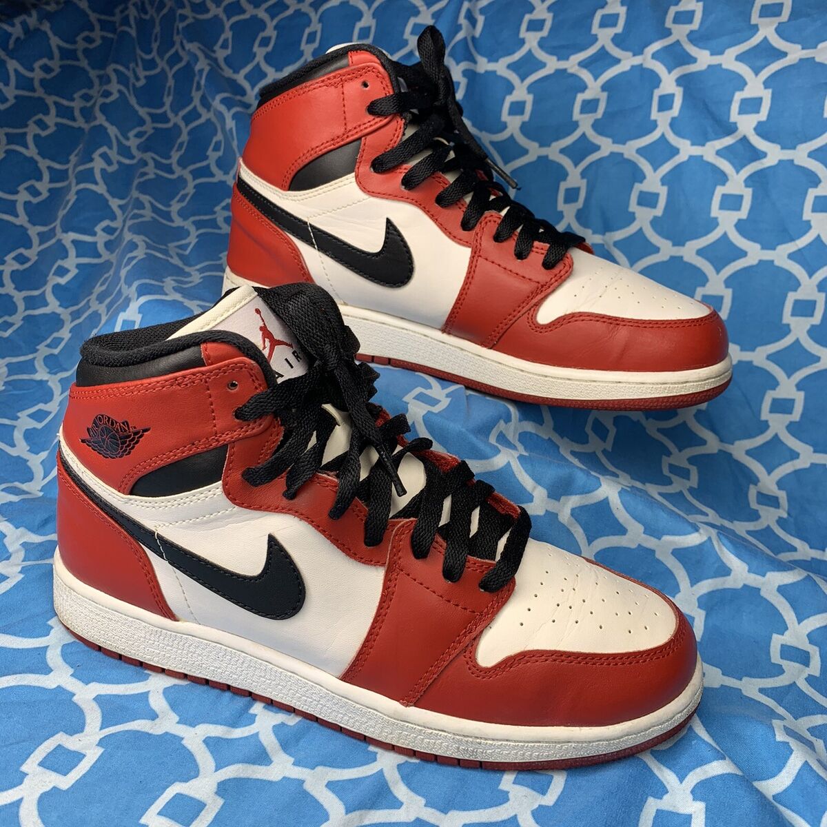 2013 Nike Air Jordan 1 High Retro OG Chicago Youth Size 7Y GS Kids  332558-163