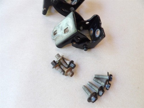 LH REAR Door Hinges UPPER LOWER 2007-2014 GMC Yukon XL Suburban OEM Black Bolts - Picture 4 of 4