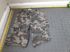 Levi's Boys Green Camo Shorts Size 14 waist 27 S15