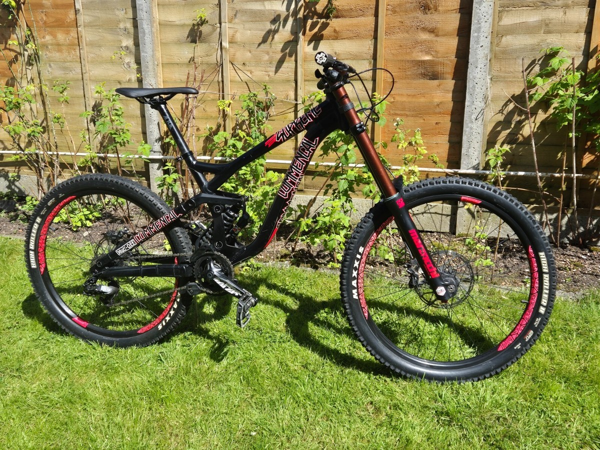 Commencal Supreme DH V3 Park 26 Bike UK