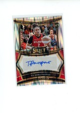 2025 Select WNBA Te-Hina Paopao SG-THP Rookie Signatures Silver Flash Prizm Auto