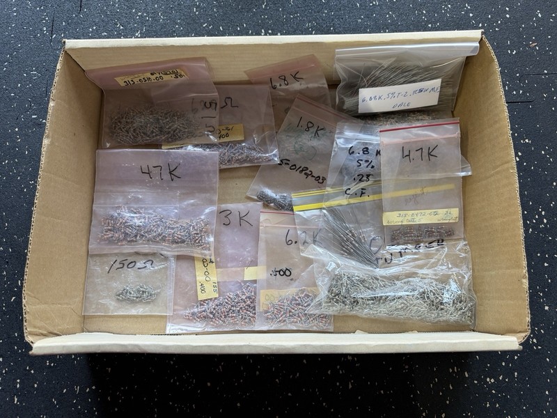 NOS Mixed Lot - Vintage axial-lead CF, CC & MF Resistors (2Lb 8oz)