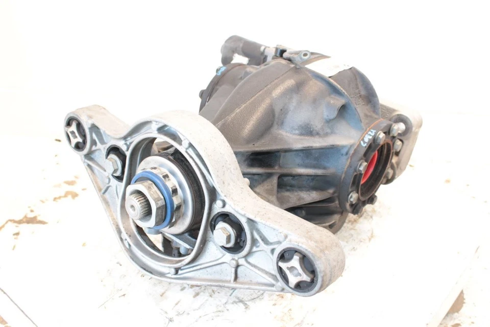 15-17 BMW M3 Rear Differential Carrier Assembly with 3.46 Gear Ratio Foto 3 de 4