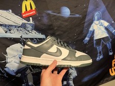 Nike Dunk Low  Vintage Green  Size 9 *used*