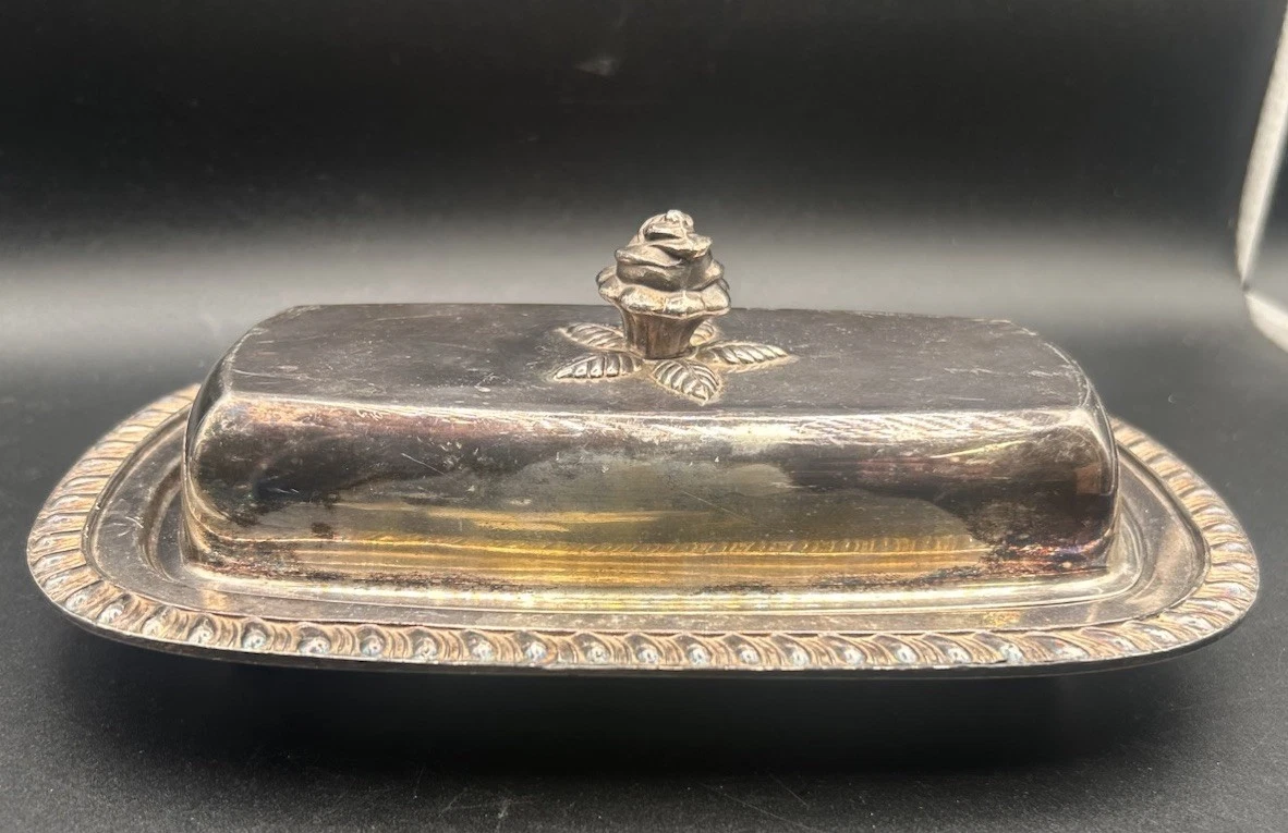 Wm. Rogers & Son Antique US Silver-Plated Butter Dishes for sale Wm. Rogers & Son Antique US Silver-Plated Butter Dishes for sale