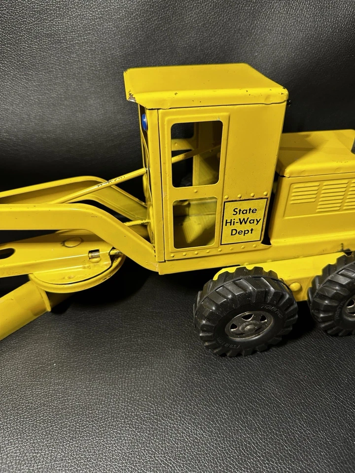 VINTAGE - Tonka Road Grader No. 12 State Hi-Way Dept Pressed Steel - Image 2 of 4