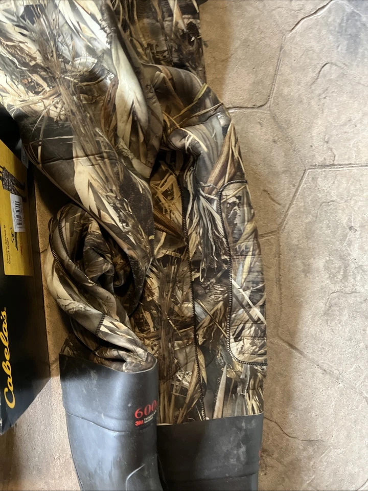 Cabela's Classic Series II Chest High 3.5mm Neoprene Waders Thinsulate Size 10  - Image 3 of 4