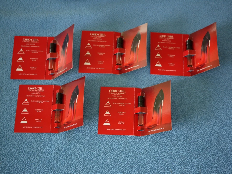 Carolina Herrera lot de 5 échantillons tubes sur cartes Good Girl VERY neuf - Photo 2/2