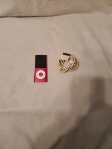 Apple iPod nano 5th Generation Pink (8 GB)