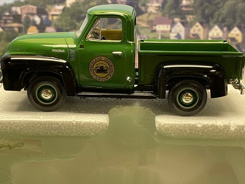 1953 Ford Pickup Truck by First Gear 1:34 scale - Afbeelding 1 van 8