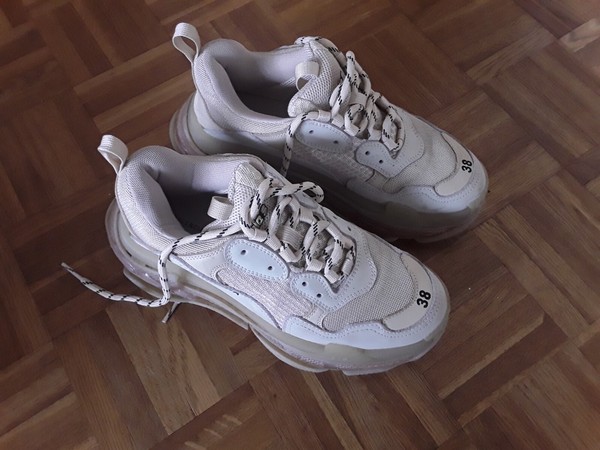 Balenciaga Tripl S clear 38