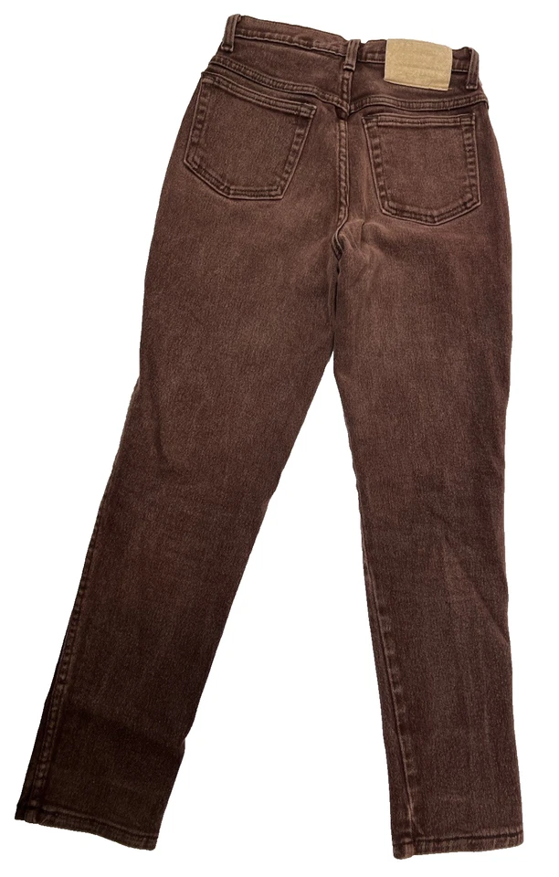 Jeans punk rock cravejado vintage dos anos 80 tamanho 24 x 26 lavagem de pedra vermelha cintura alta década de 1980 - Imagem 3 de 4