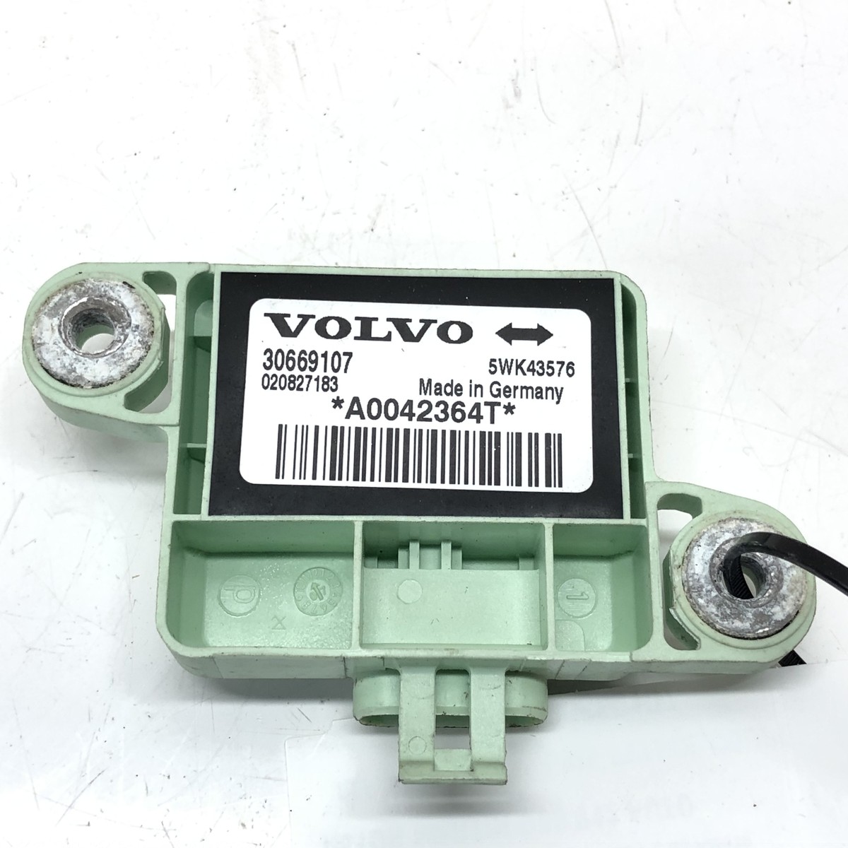 Aston Martin DB9 V12 Auto 2010 CRASH SENSOR (FRONT DRIVER 