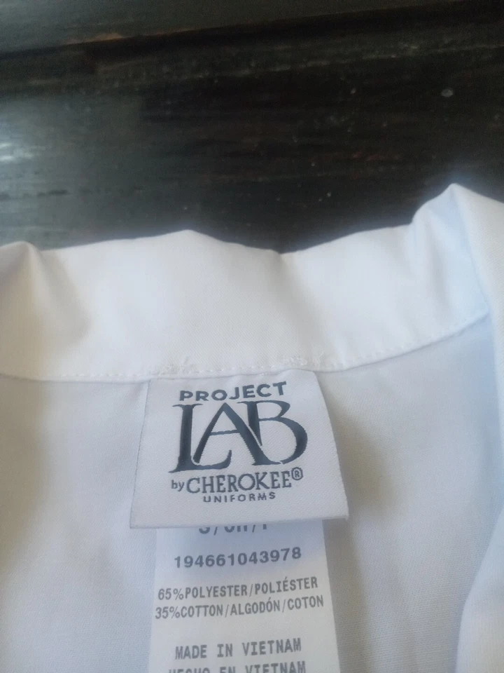 Cherokee Project Lab Men's Size Small  Modern Fit White Long Lab Coat - CK412 - Image 4 of 4