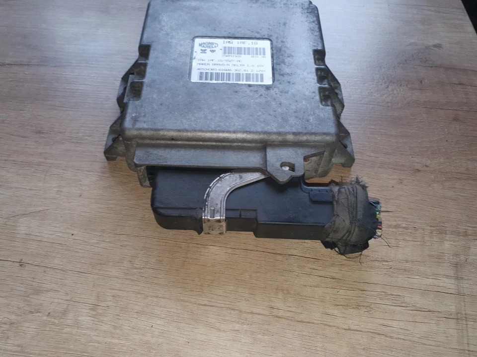 Unidad de control del motor unidad de control Fiat Marea Bravo/A Delta 46534303 61600.362.01 - Imagen 4 de 4