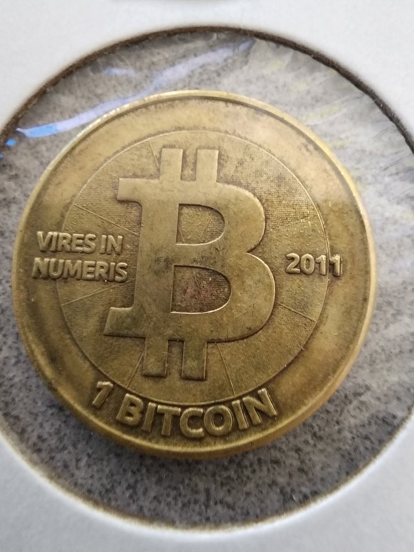 2011 1 BTC Casascius Bitcoin, Unfunded (Regular Strike)