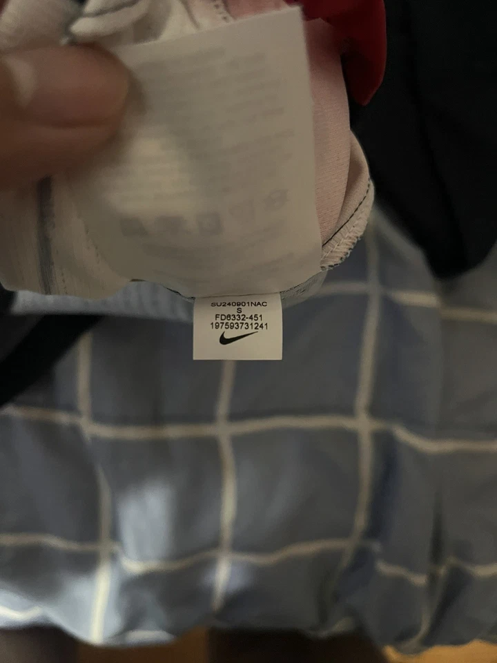 Camiseta Nike SB ADV 2024 Olympics USA Skateboarding LS masculina tamanho pequeno FD6332-451 - Imagem 2 de 4